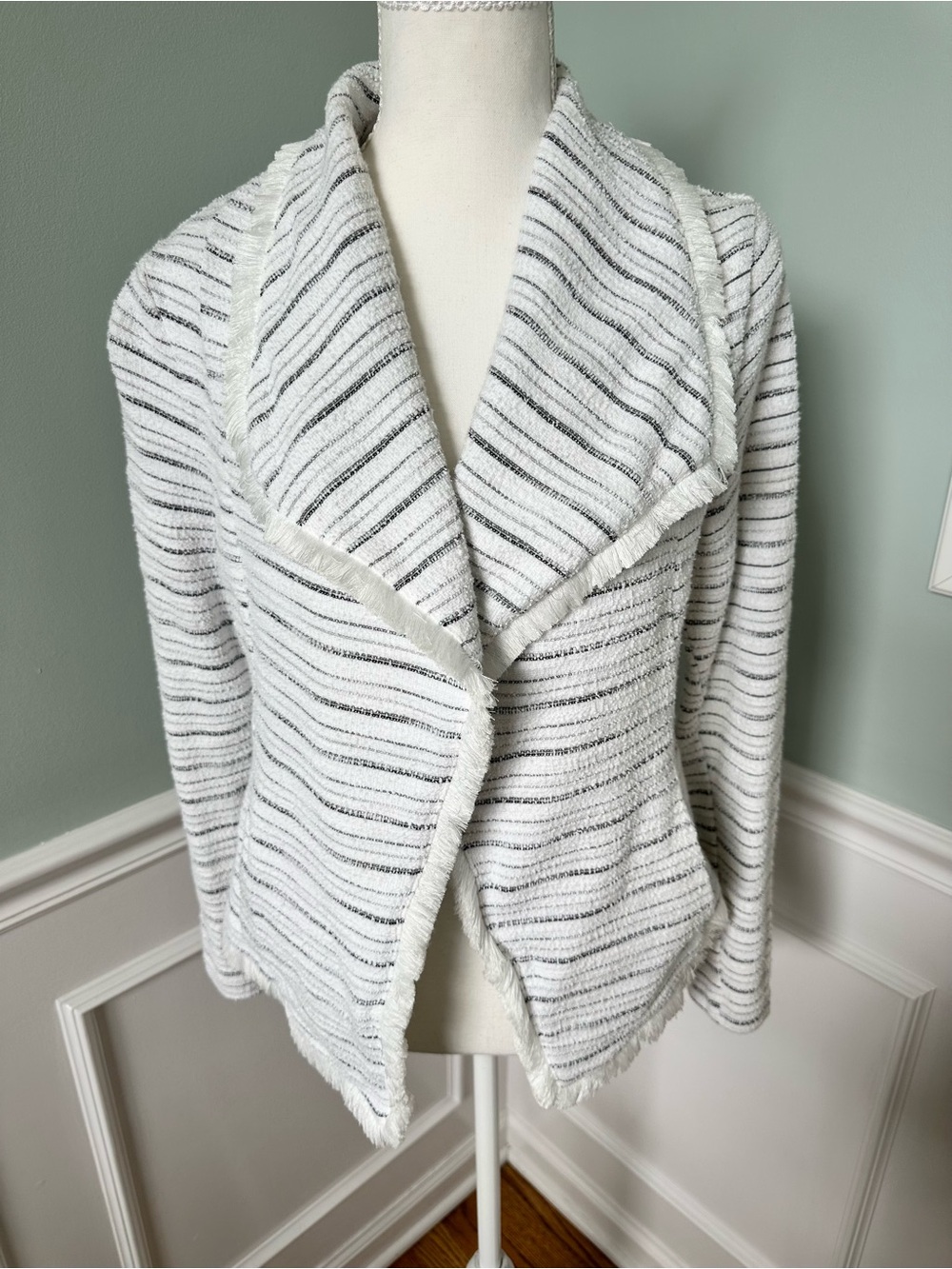 Rachel Zoe Fringed White and Black Striped Bouclé Jacket Size S EUC